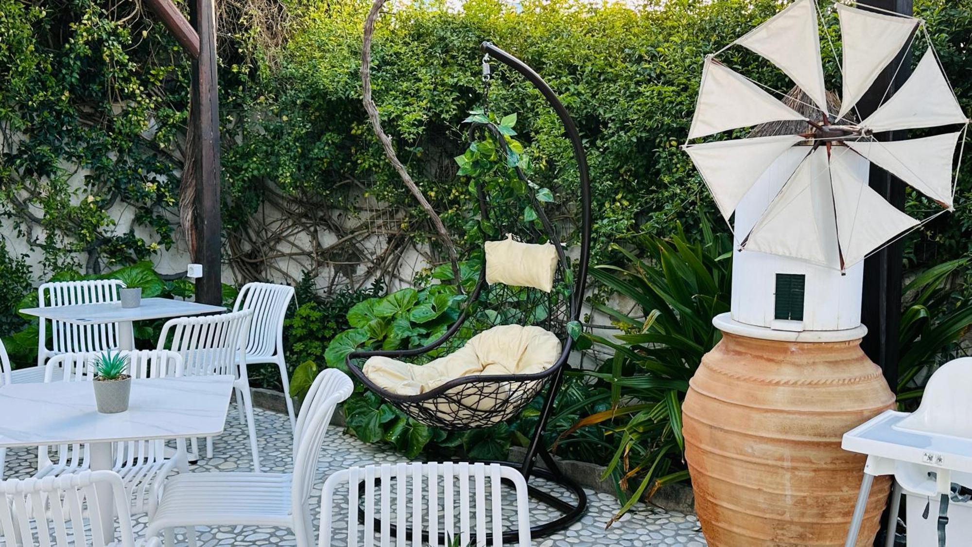 Eleni Rooms Parikia  Exterior photo