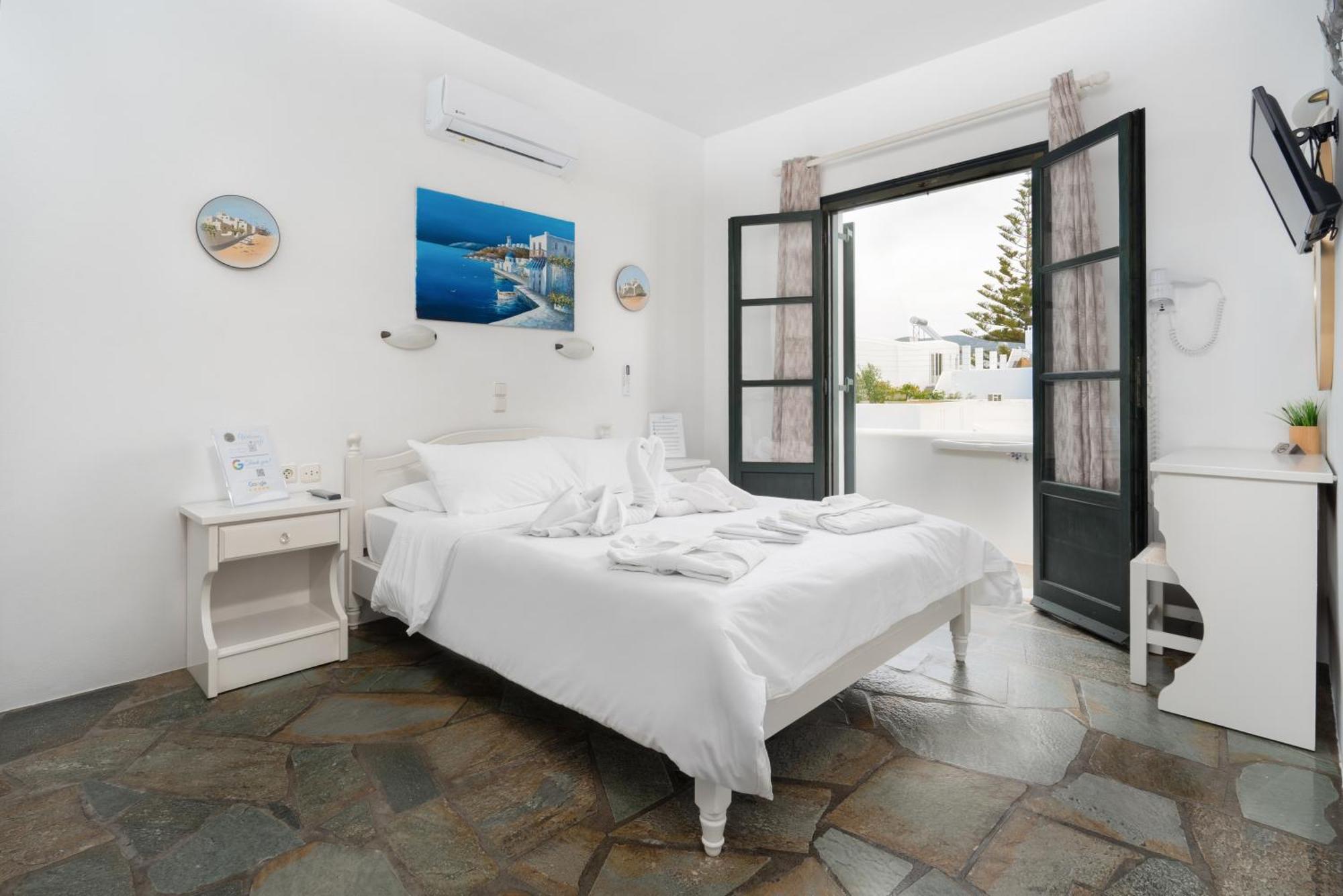 Eleni Rooms Parikia  Exterior photo