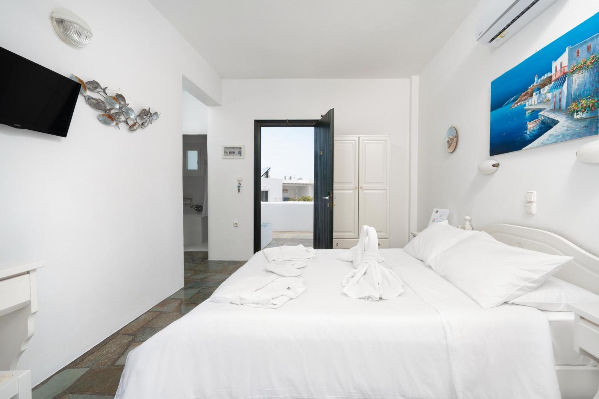 Eleni Rooms Parikia  Exterior photo
