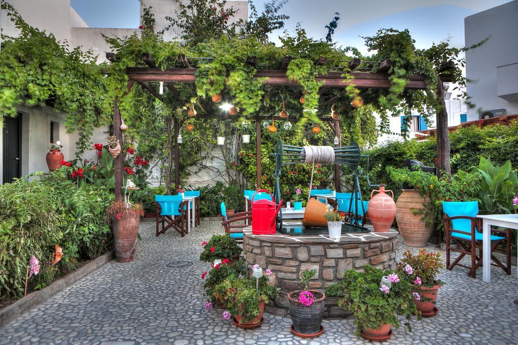 Eleni Rooms Parikia  Exterior photo